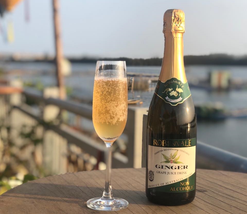 rượu vang không cồn